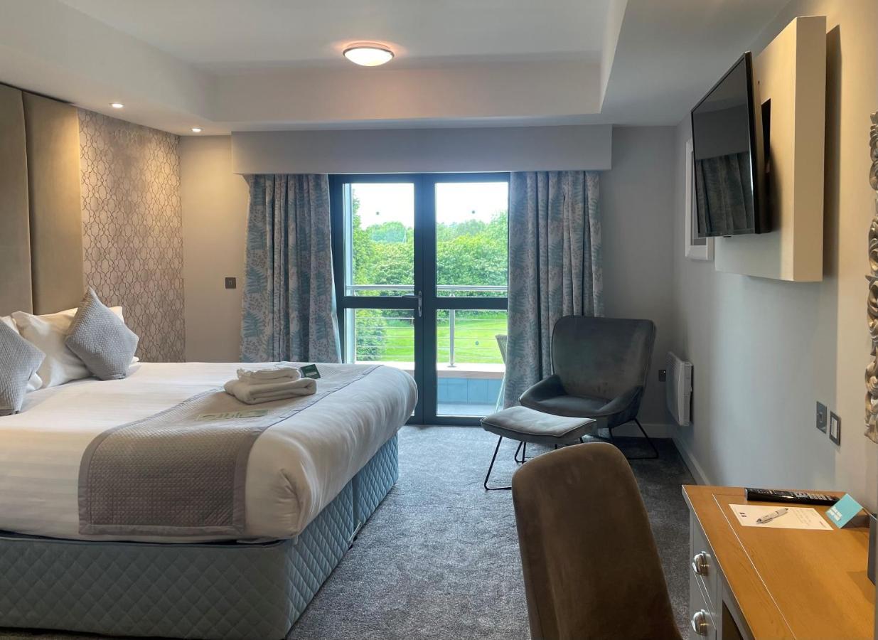Boston West Hotel מראה חיצוני תמונה