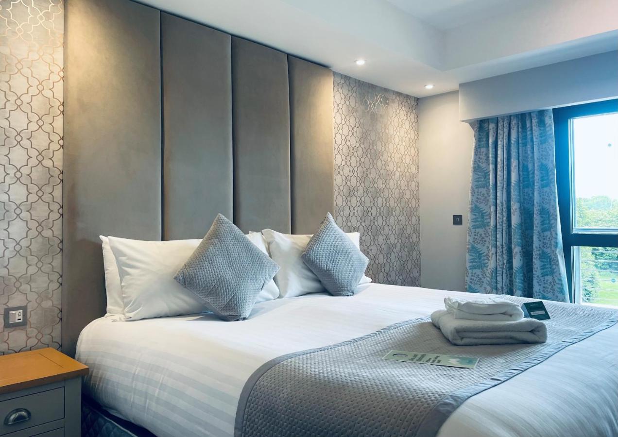 Boston West Hotel מראה חיצוני תמונה
